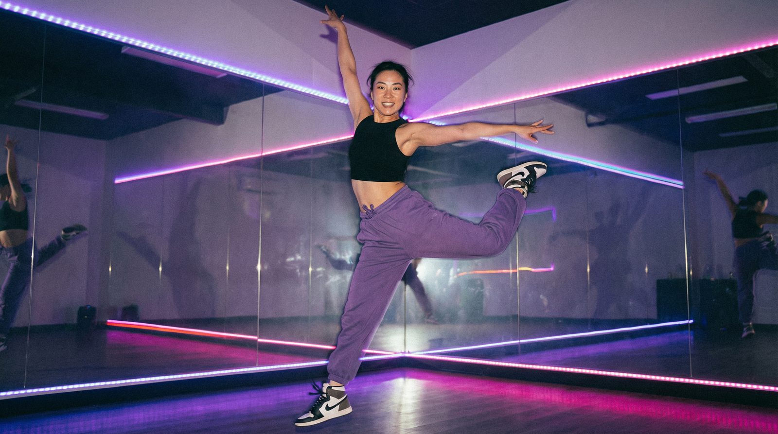 小马拉大车福利姬影像视频